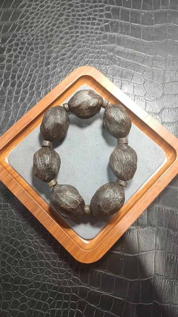 精品时尚神龙木手链六1211