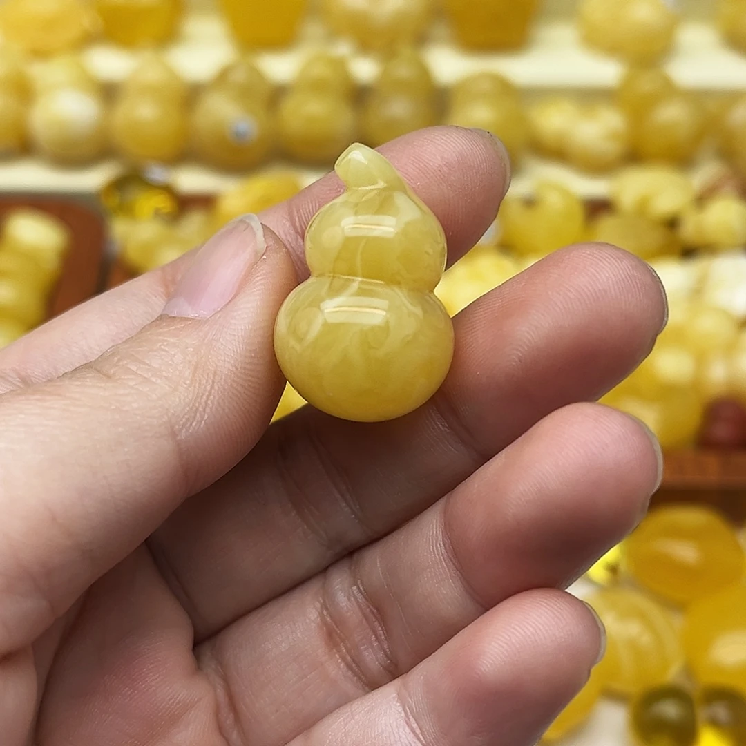 蜜蜡未镶嵌裸石天然