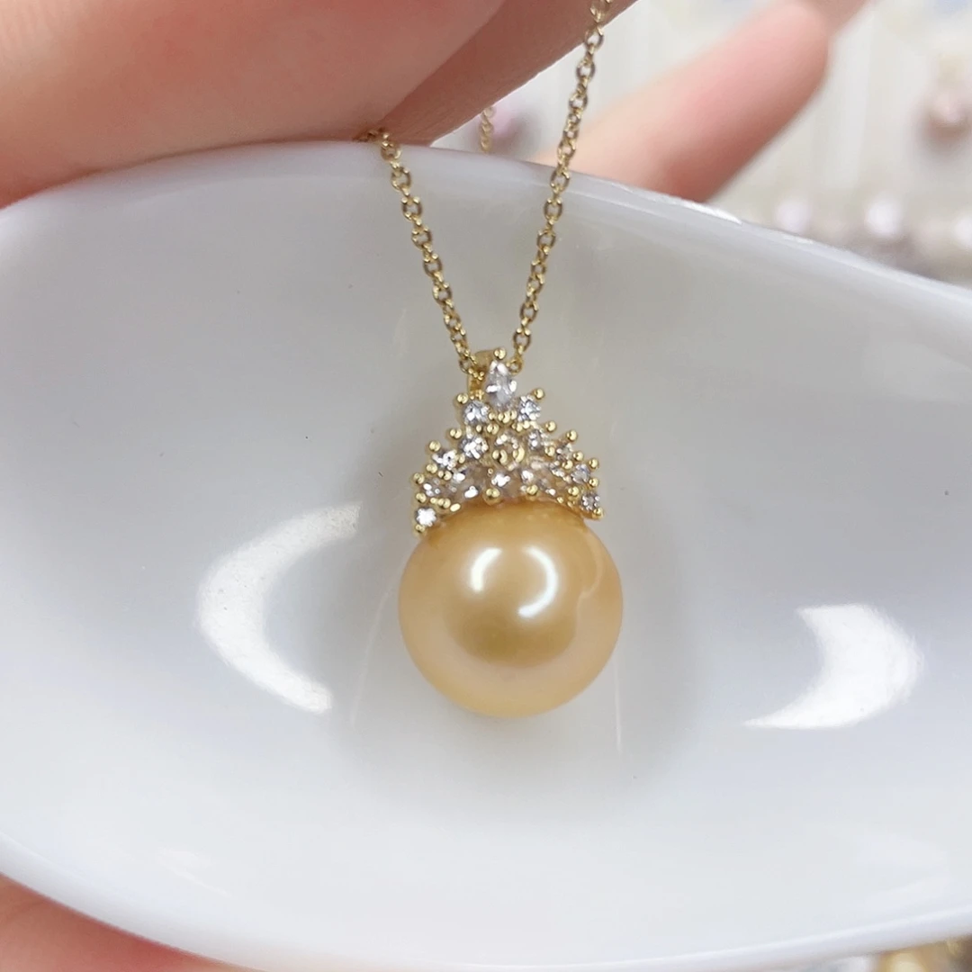 淡水珍珠吊坠(赠链)未镶嵌