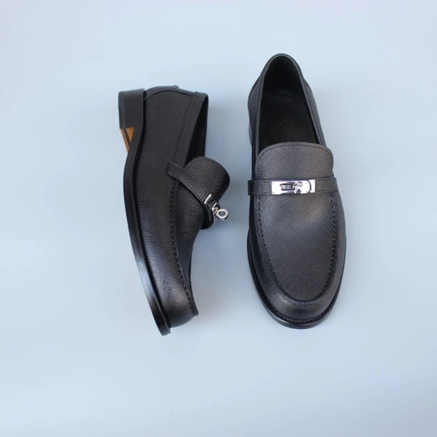 男士品质十字纹手工制作固特异牛皮底圆头皮鞋男鞋真皮单鞋乐福鞋