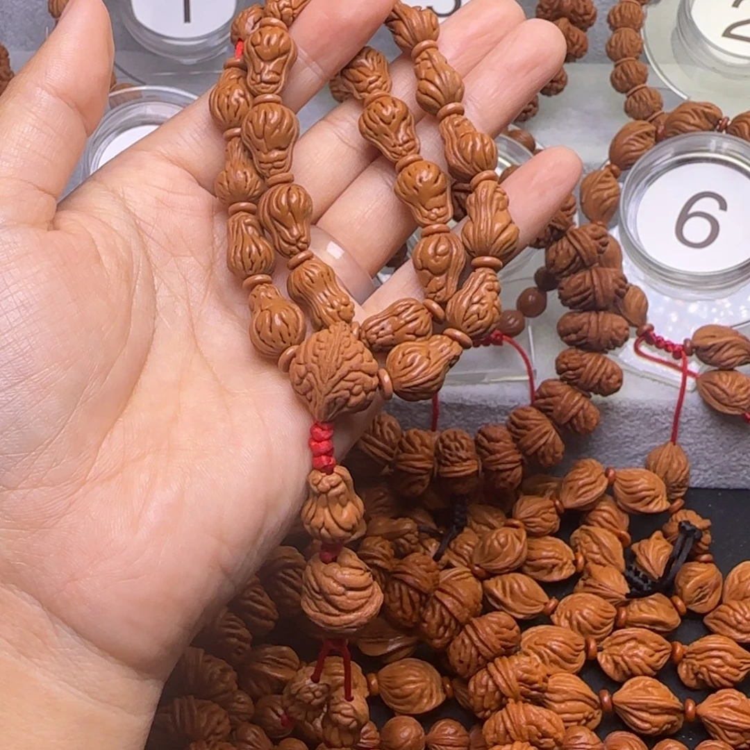 嚣***、吊坠桃核龙纹桃核