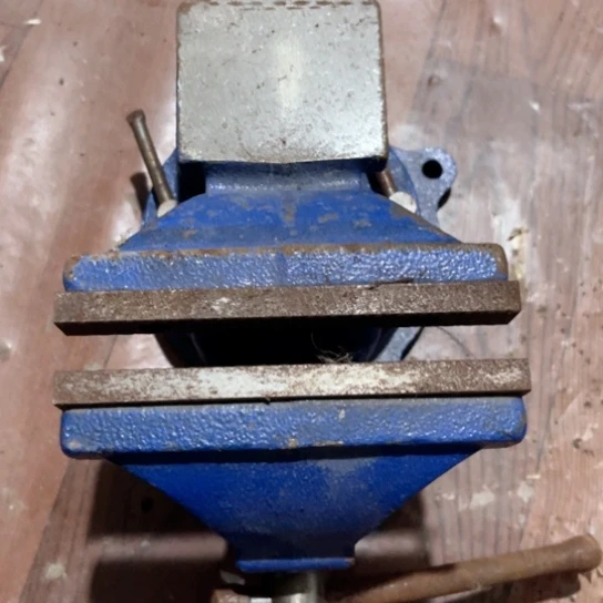 五寸5公斤敲痕掉漆瑕疵