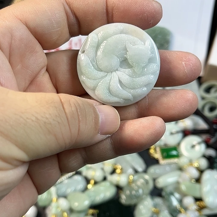 翡翠未镶嵌吊坠(不含链)