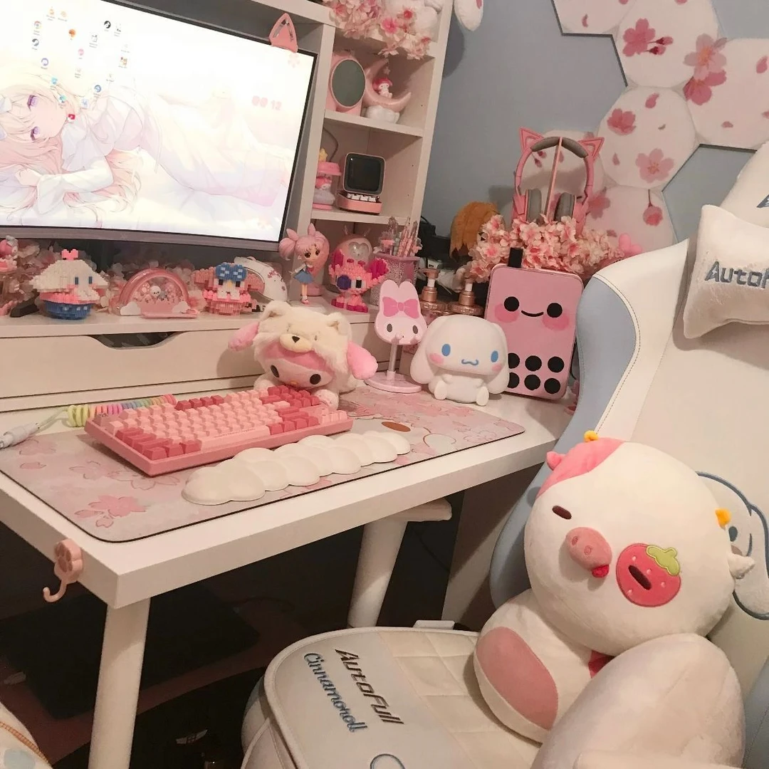 可爱草莓牛公仔毛绒玩具可爱的草莓猪抱枕草莓猪毛绒玩具靠枕闺蜜