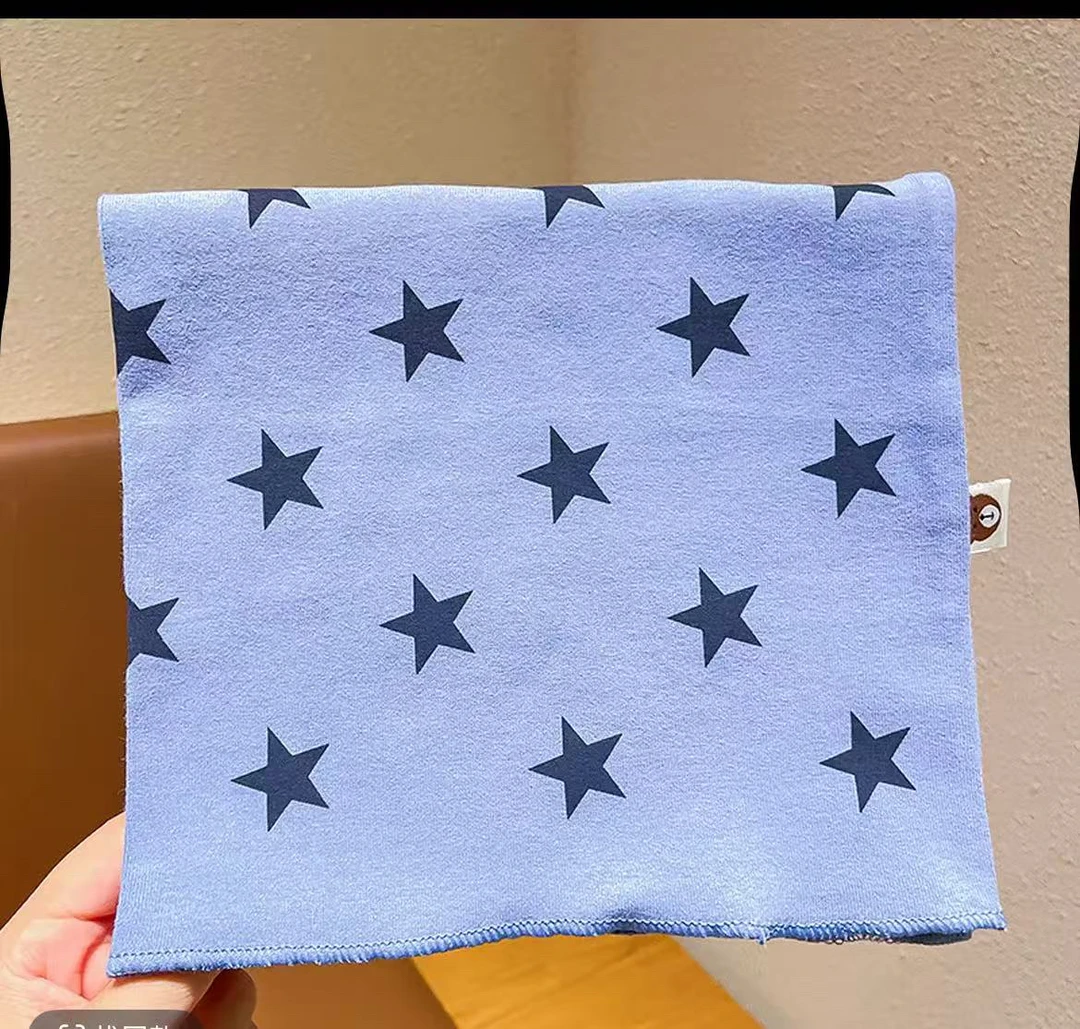 M965儿童蓝色五角星脖套