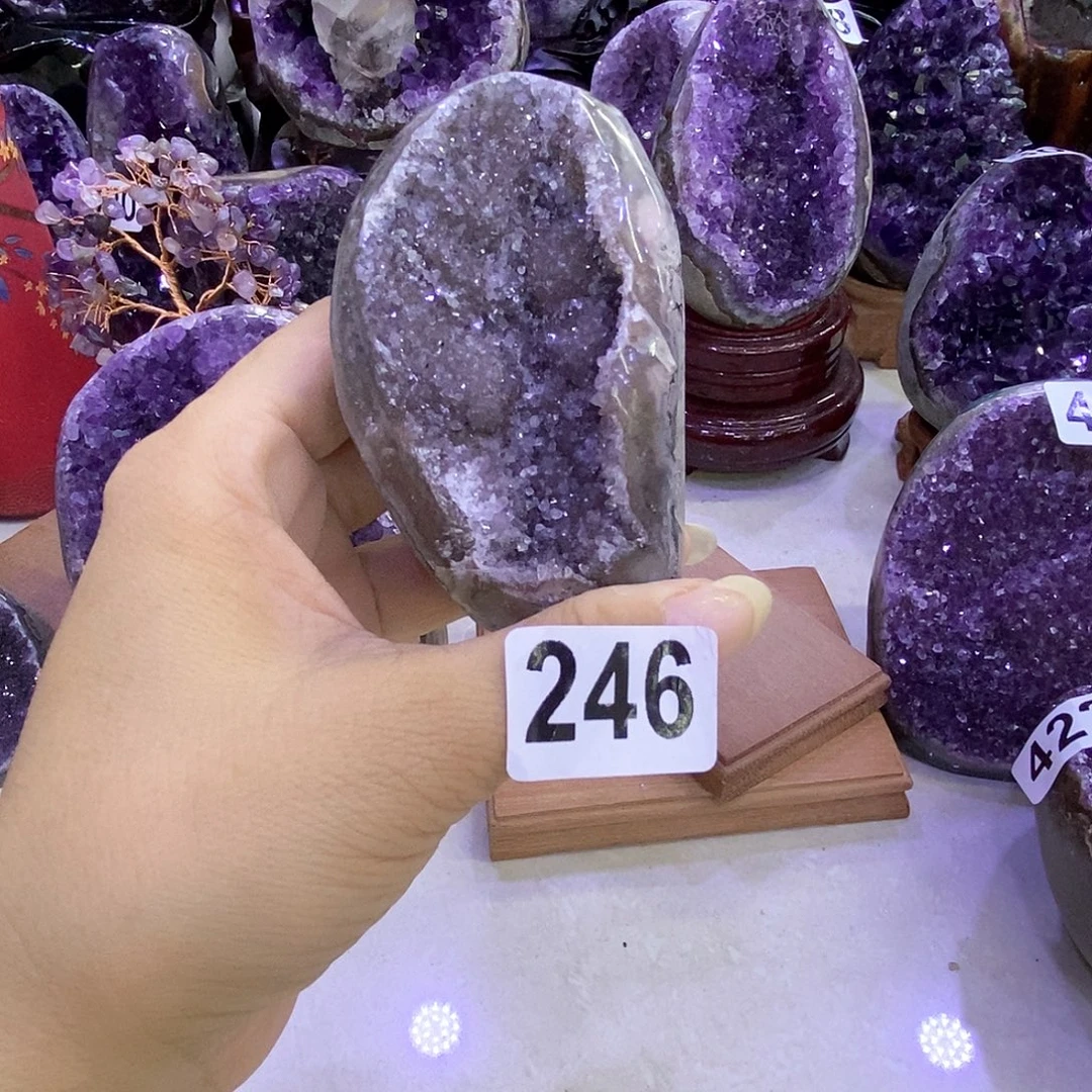 未镶嵌大型摆件（非配饰）紫晶