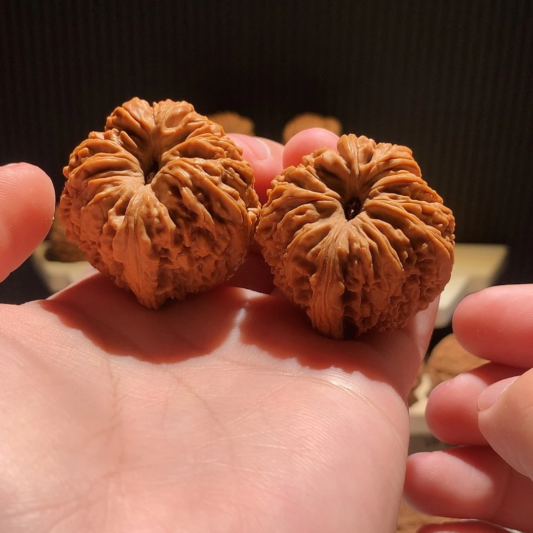 文玩核桃把件肥****?南疆