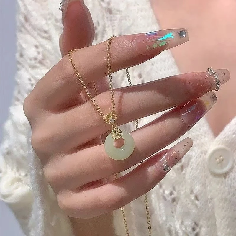 镀K金女款轻奢小众设计项链高级感气质吊坠