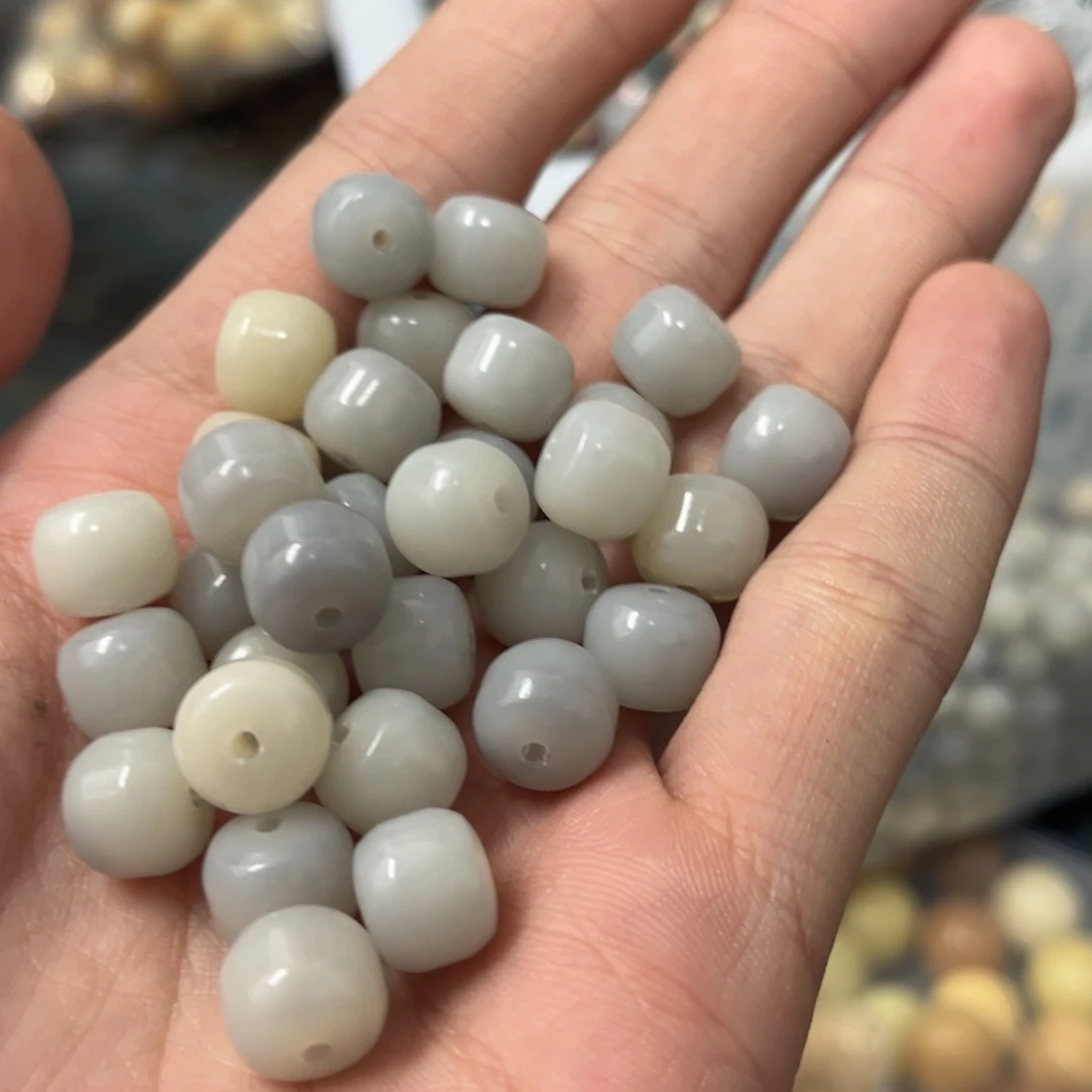 【闪购商品】白玉菩提吊坠c10/50+10颗奶奶灰汉堡