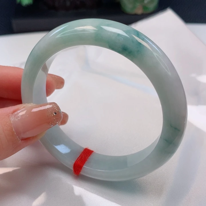 翡翠手镯未镶嵌1*衍55圈口