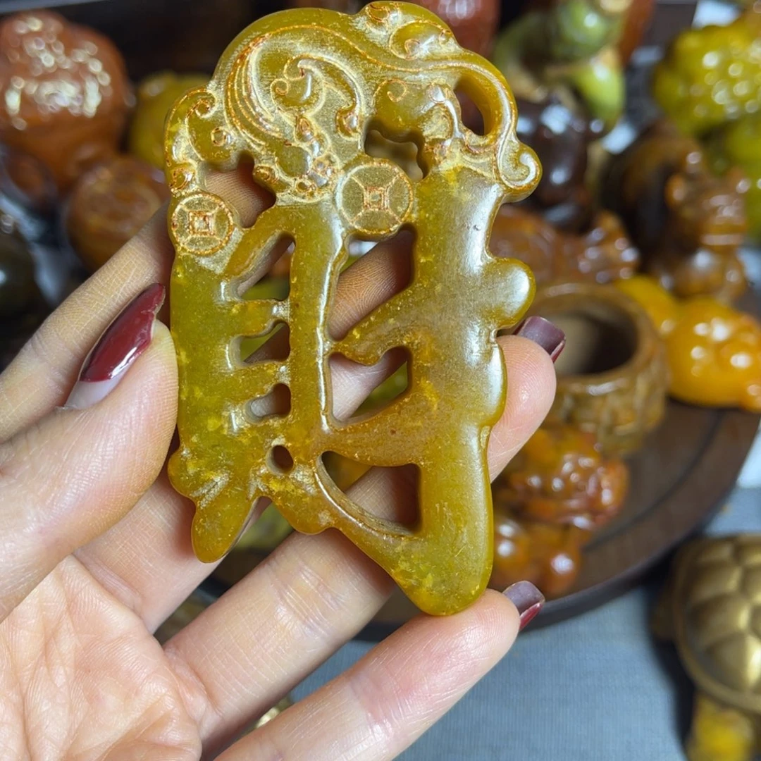 蛇纹石玉合金颈饰