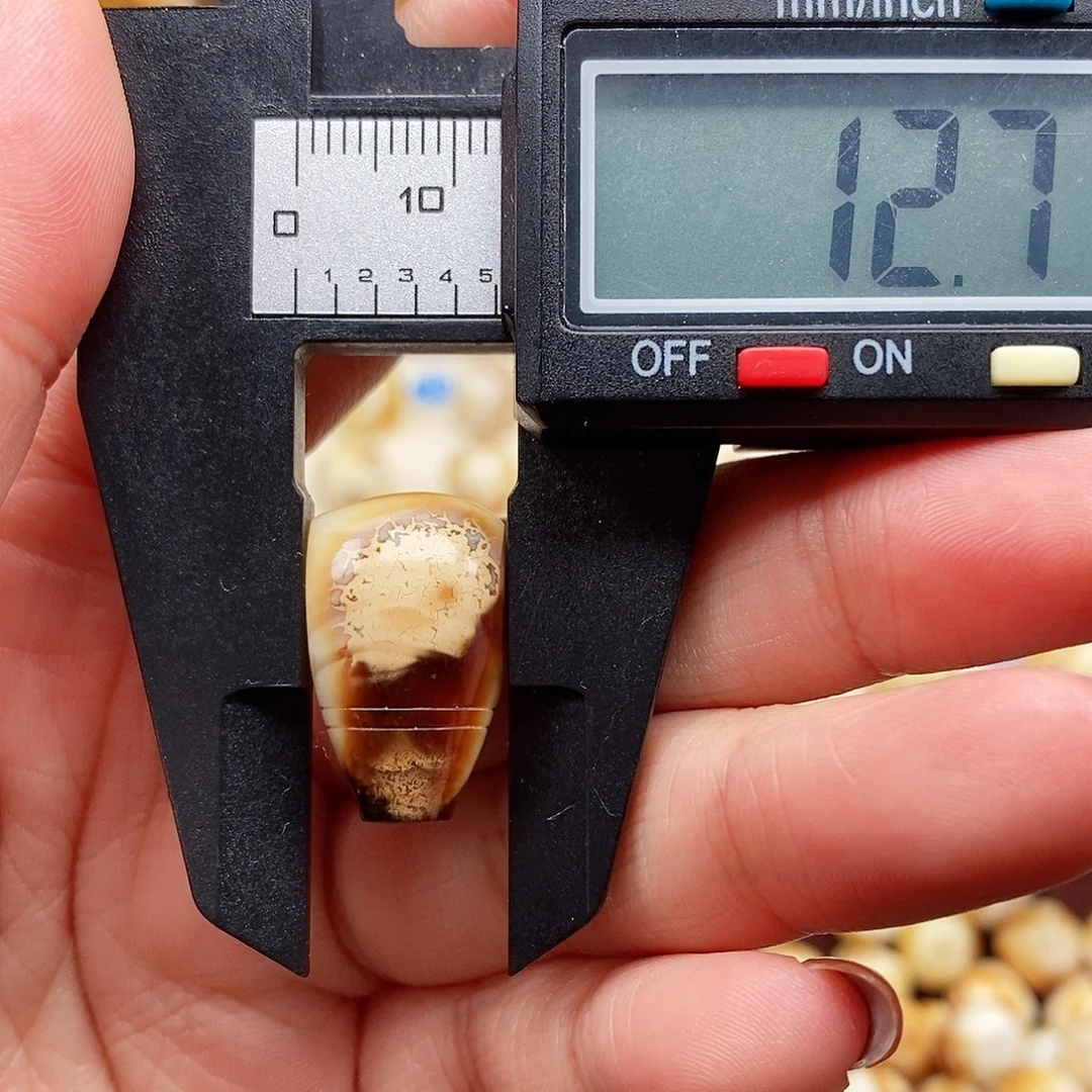 琥珀未镶嵌裸石蜜蜡