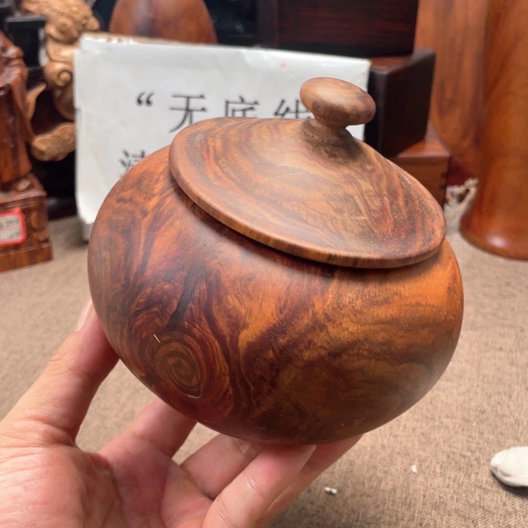 交趾黄檀（大红酸枝）