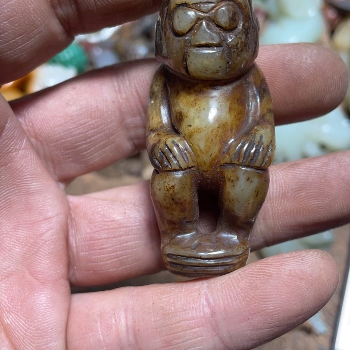 和田玉（糖玉）未镶嵌颈饰