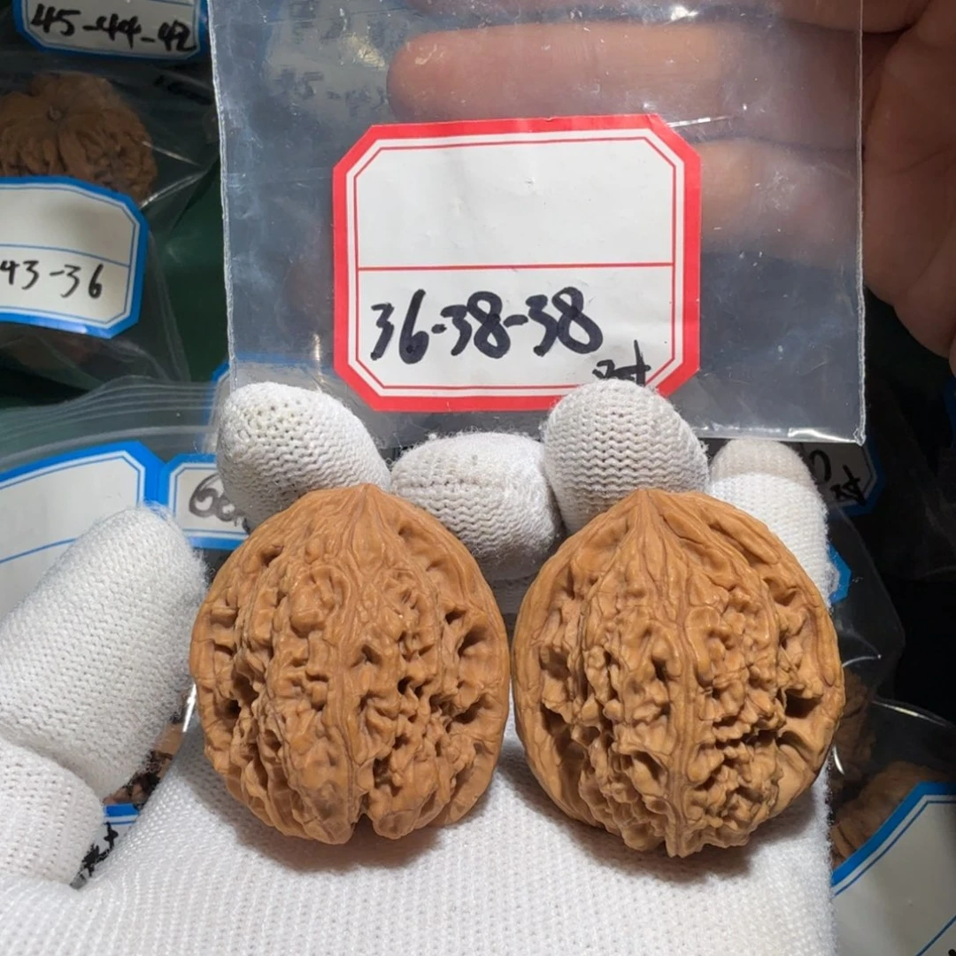 吊坠文玩核桃南疆10