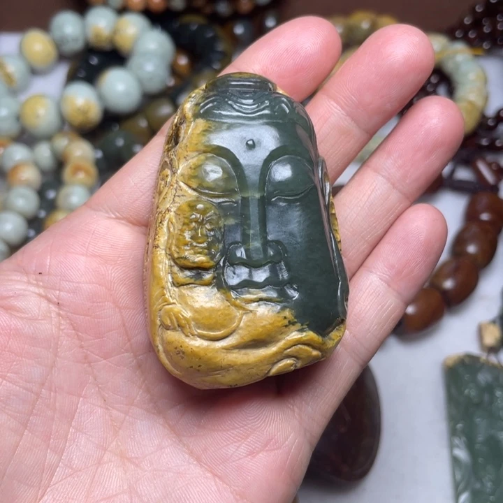 L***j岫岩河磨玉（透闪石质玉）未镶嵌颈饰