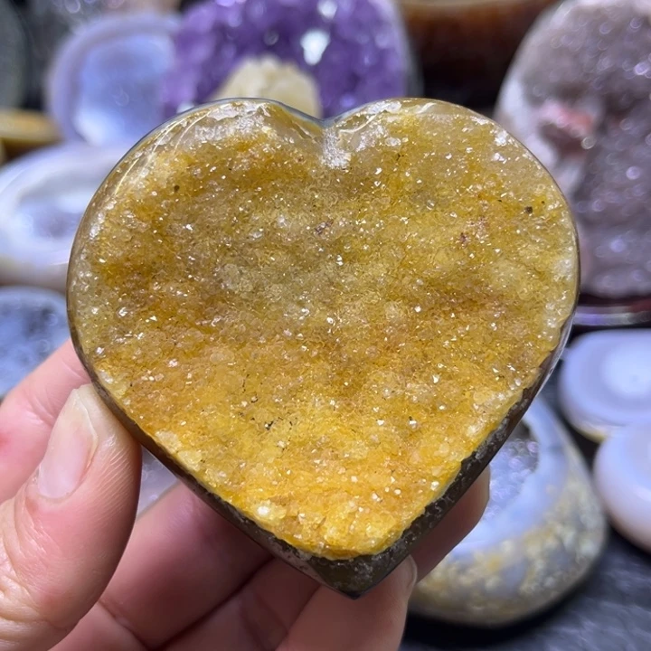 未镶嵌珠宝半成品水晶