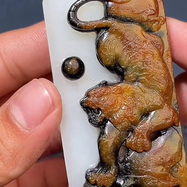 和田玉12.15 HX拍一发一