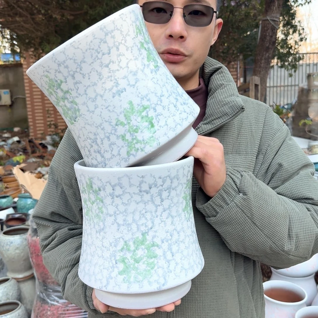 紫砂花盆口19.5高22.5（两个束腰姹寂白色裙子