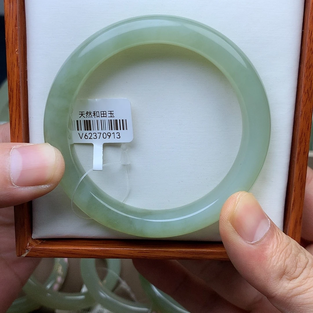 和田玉未镶嵌手镯57福利