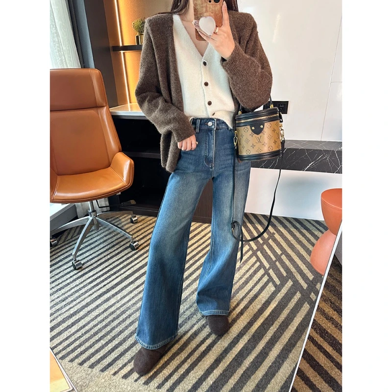 复古蓝加绒喇叭裤女2025秋冬新款梨型身材高腰遮胯显瘦阔腿长裤