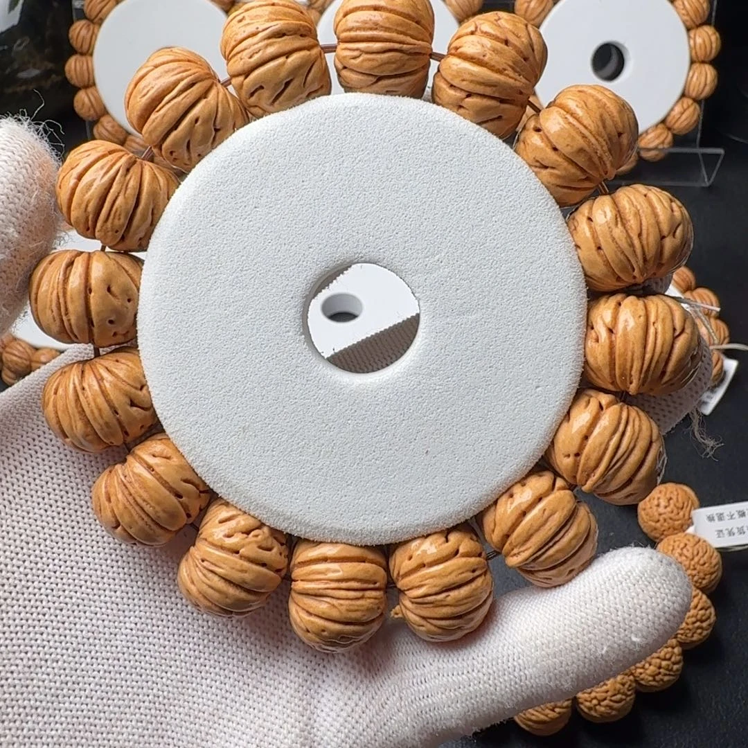 手串桃核树王纽扣