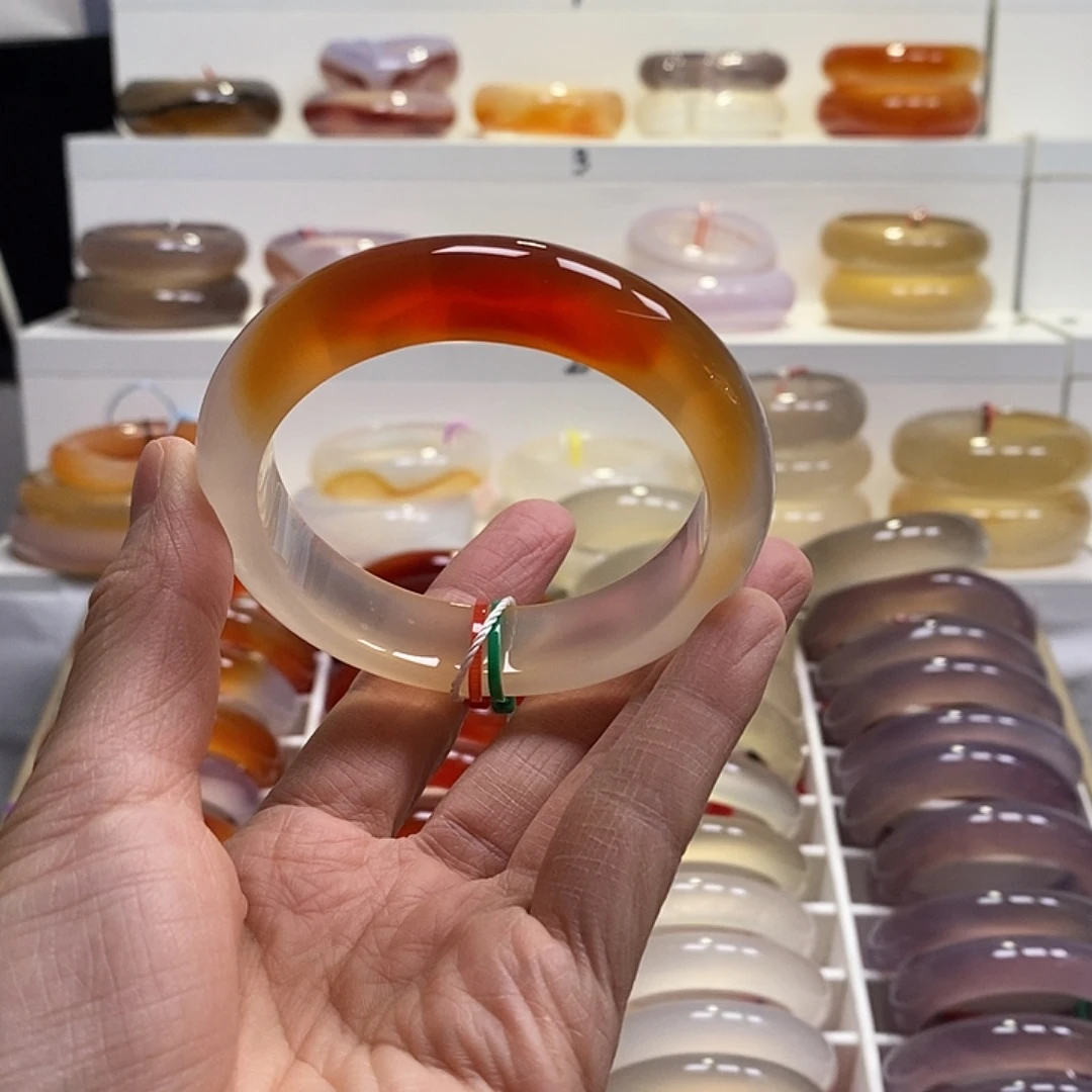 玛瑙/玉髓未镶嵌手镯