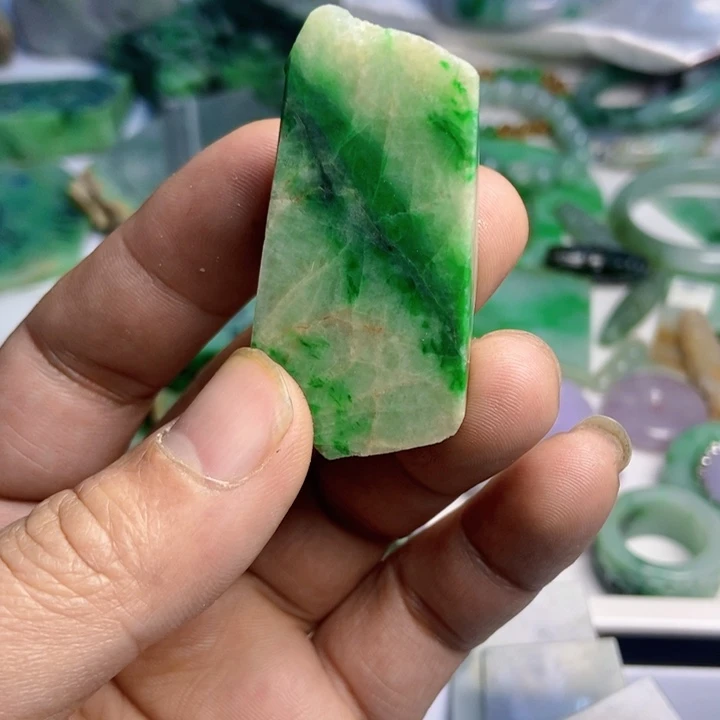 翡翠散珠天然翡翠A货挂件