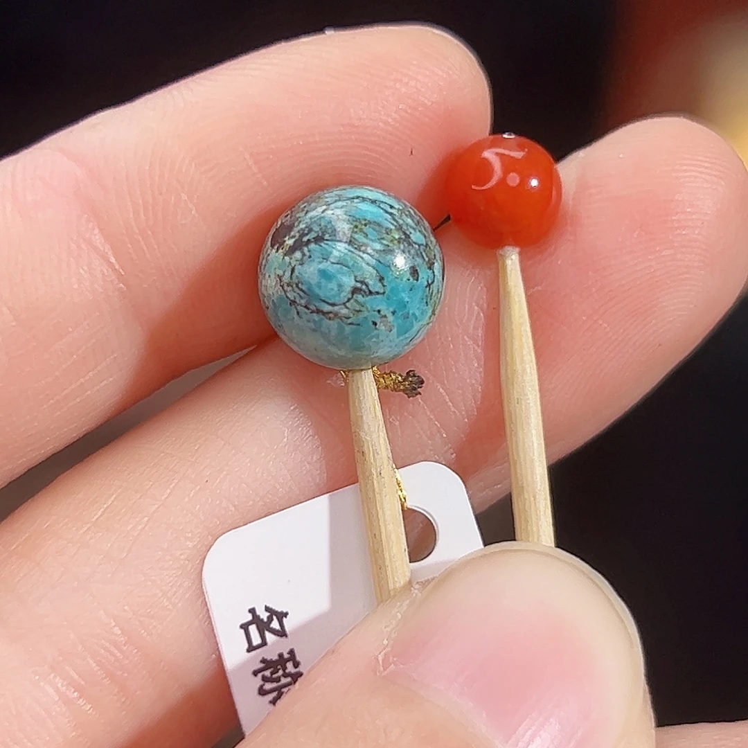 南红玛瑙未镶嵌珠宝奇石