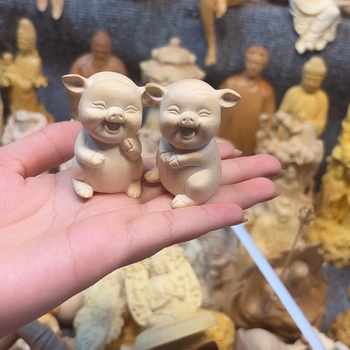 黄杨木黄杨木瑕疵猪
