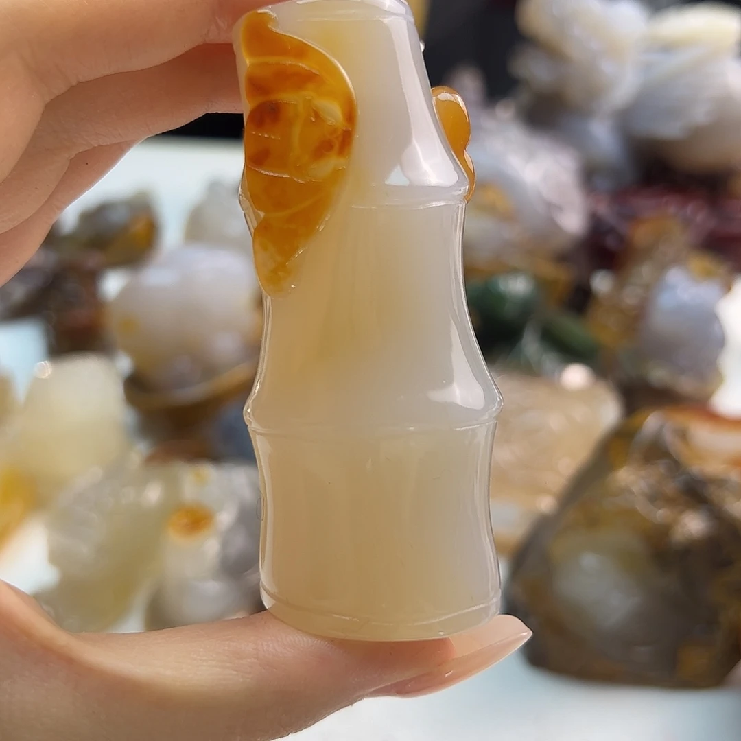 玛瑙/玉髓未镶嵌颈饰