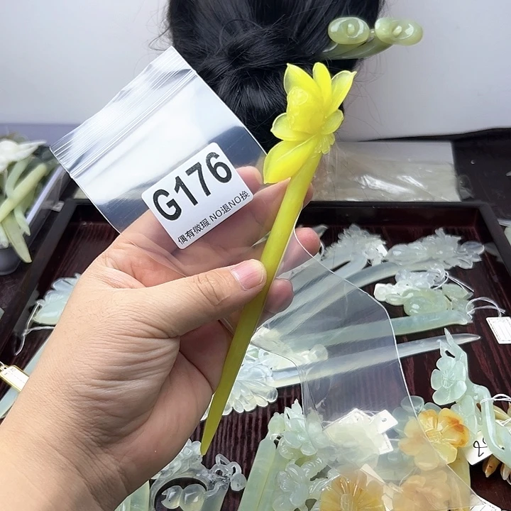 蛇纹石玉发饰合金琪**Q