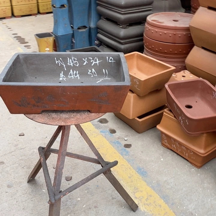 紫砂花盆身体不好玩