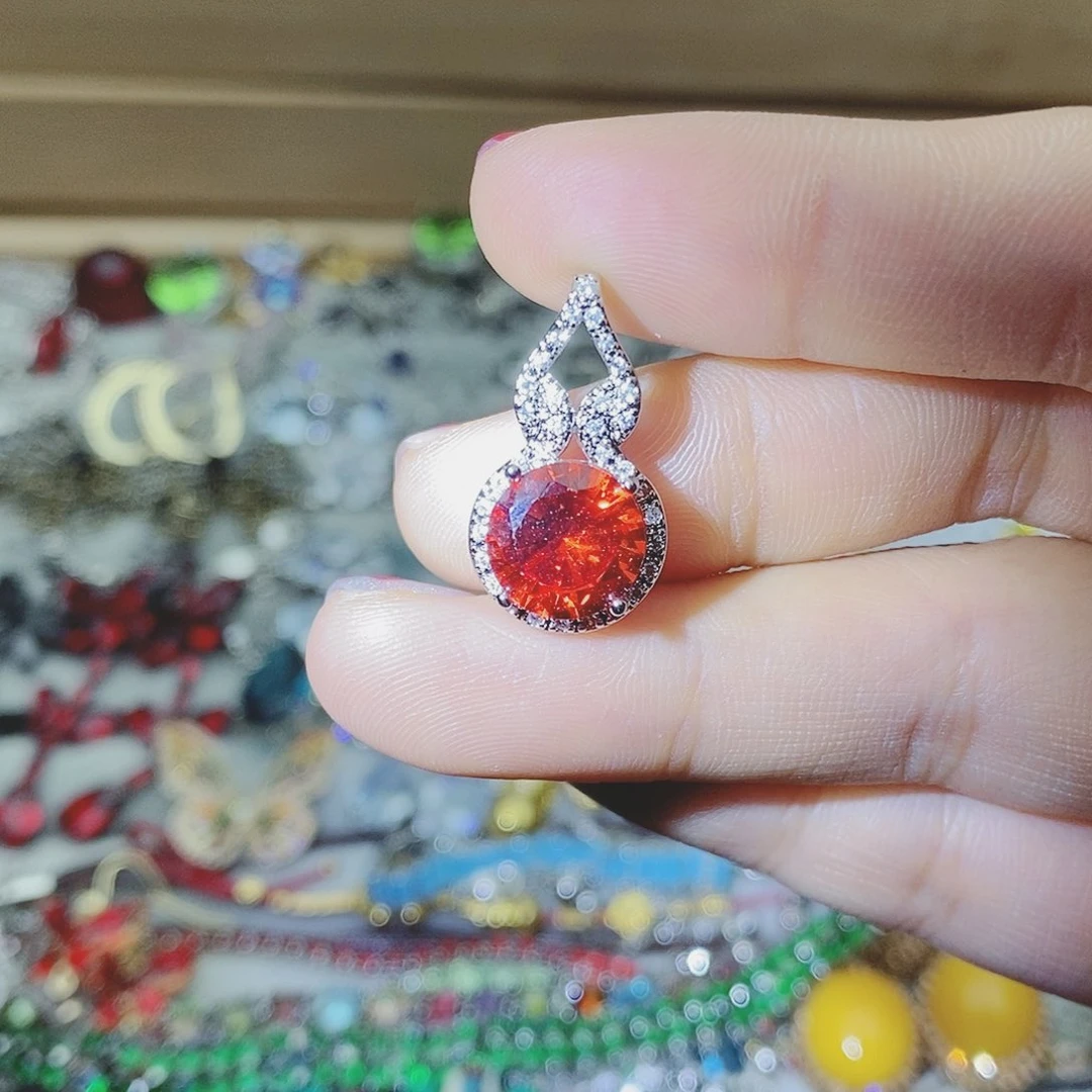 【闪购商品】托帕石耳饰银S925镶嵌