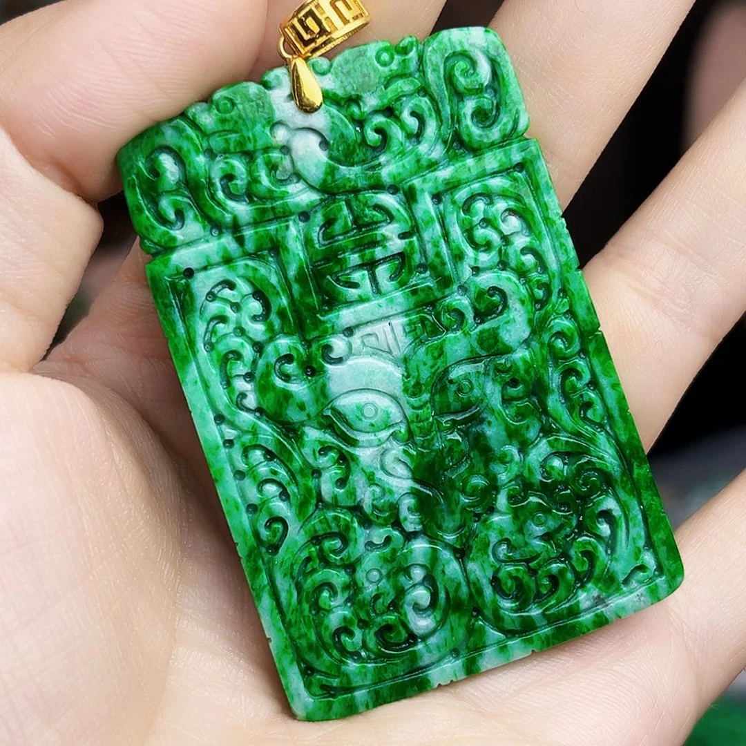 翡翠18K金镶嵌颈饰多样性