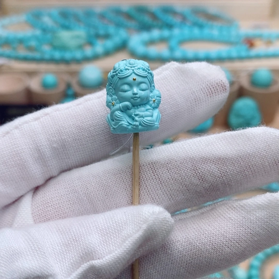 绿松石未镶嵌珠宝奇石