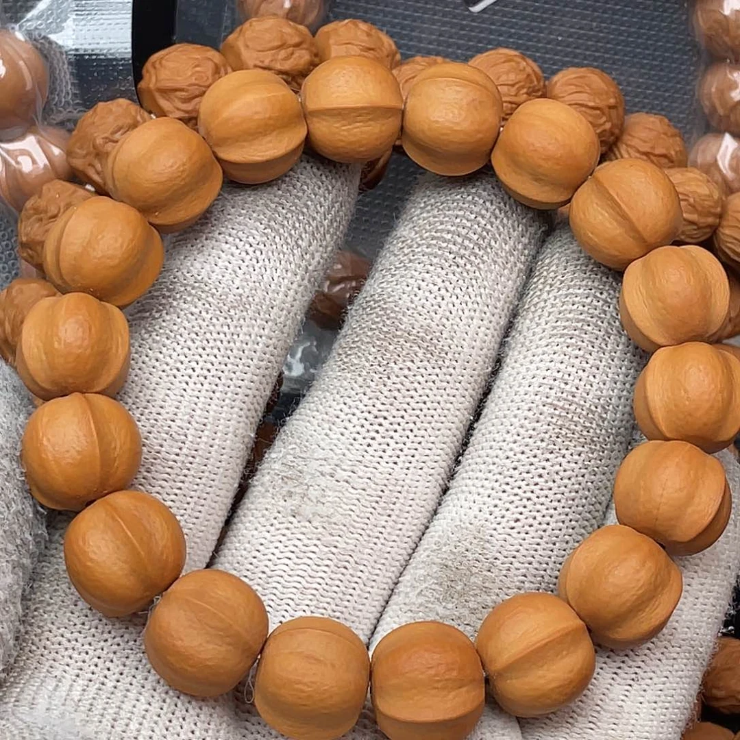 手串猴头核桃微瑕鲨鱼