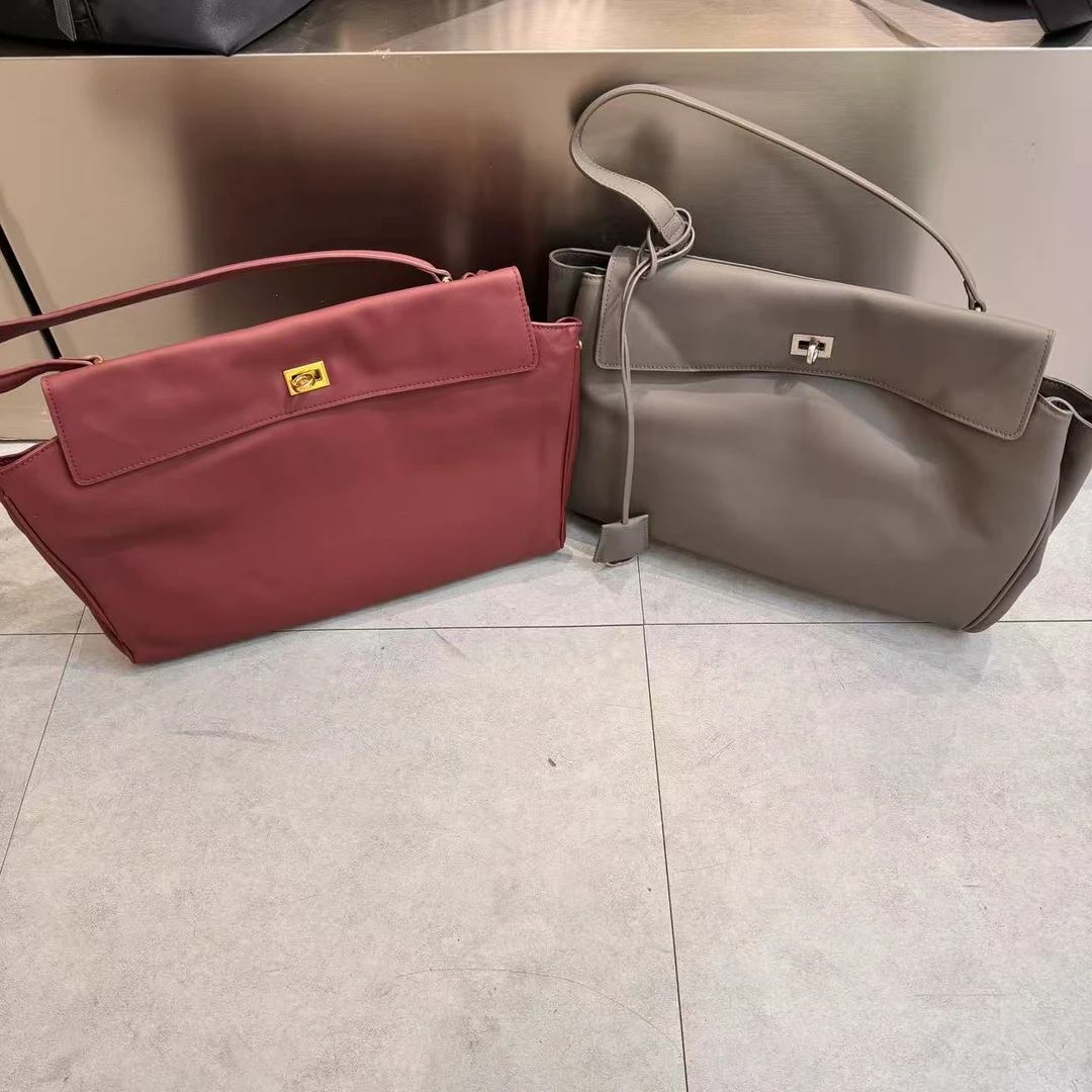 【9-10】ZG193头层牛皮27*9*20