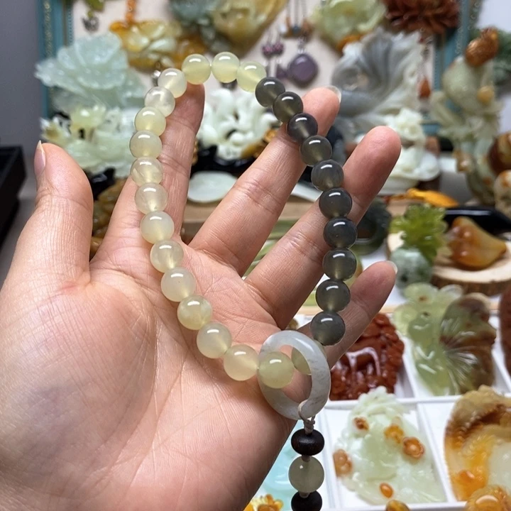 未镶嵌蛇纹石玉手持