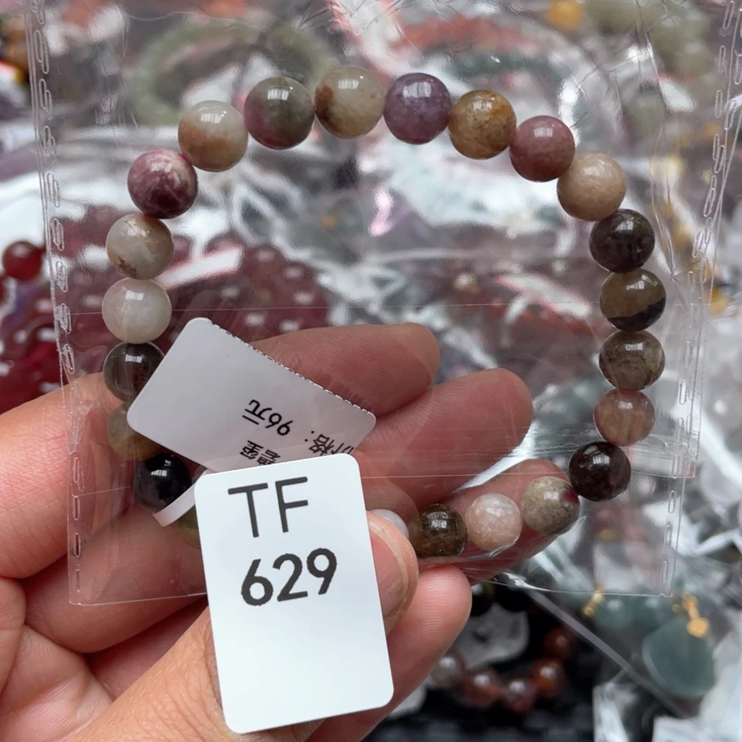 水晶多样性发一只未镶嵌