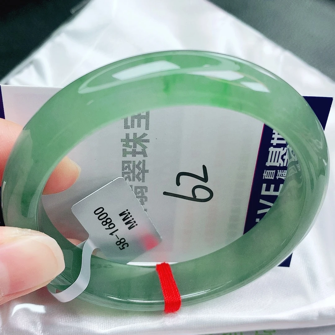 翡翠未镶嵌手镯缅甸天然A货翡翠手镯