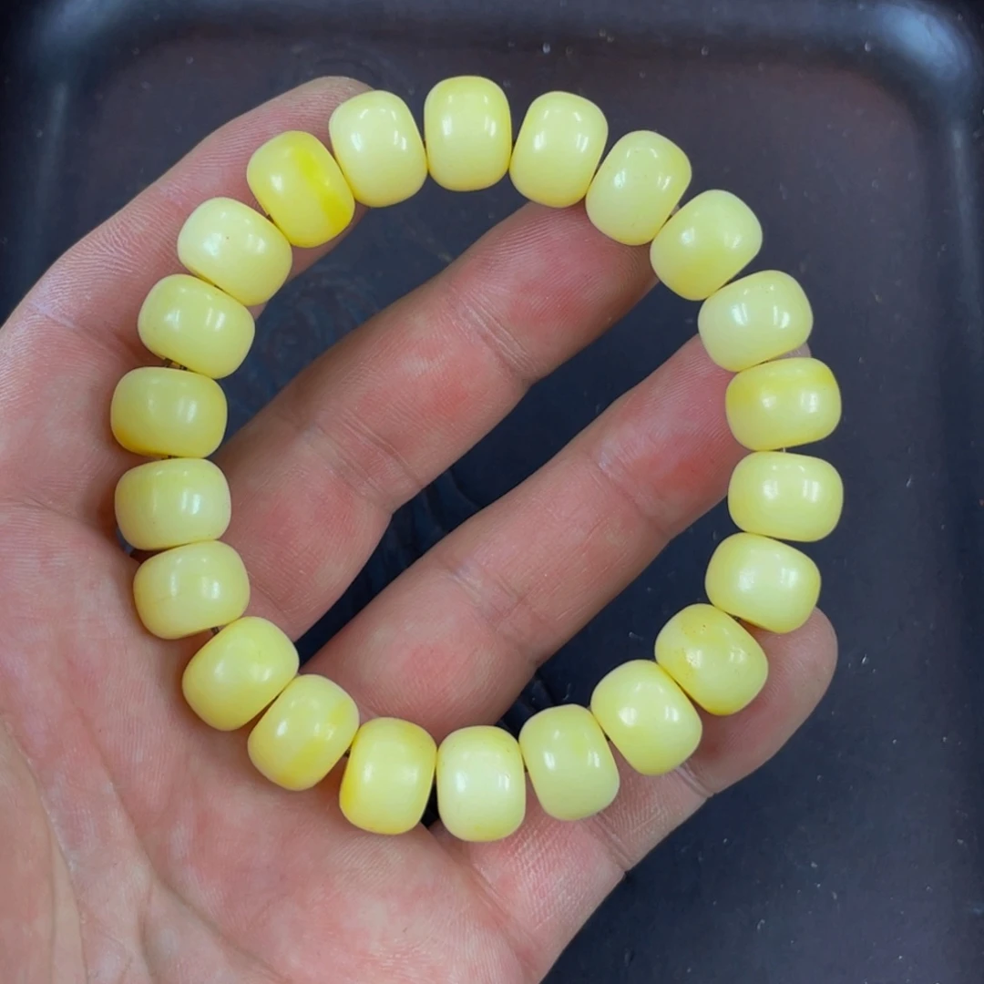 鹿骨手串/手链编号227尺寸1.2驼牙