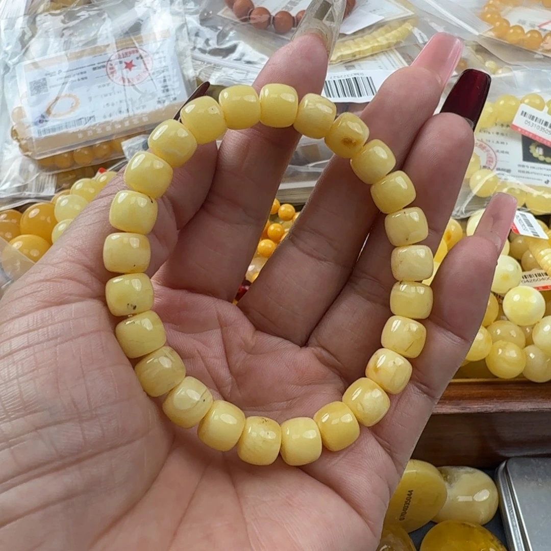 未镶嵌琥珀珠宝奇石