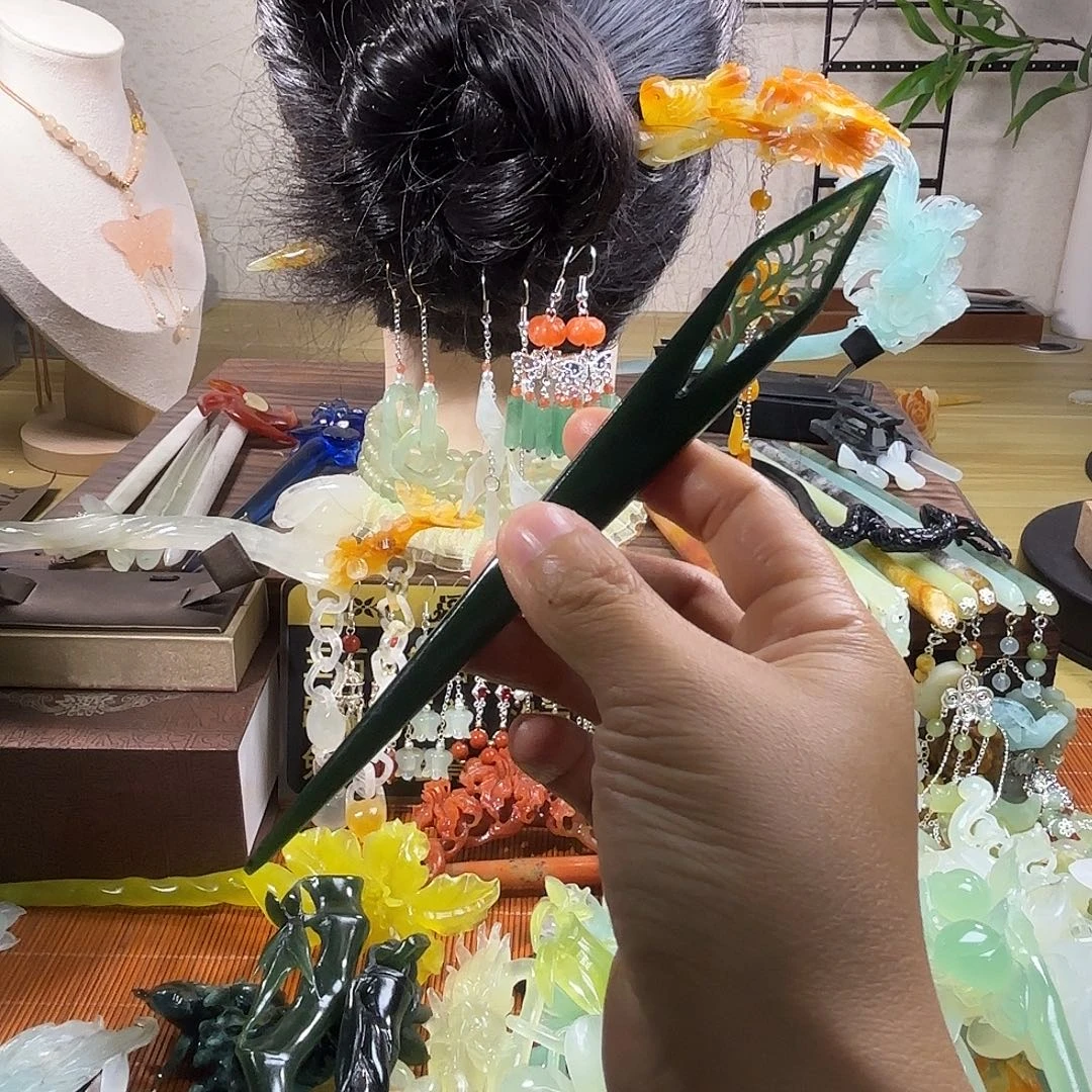 蛇纹石玉合金发饰