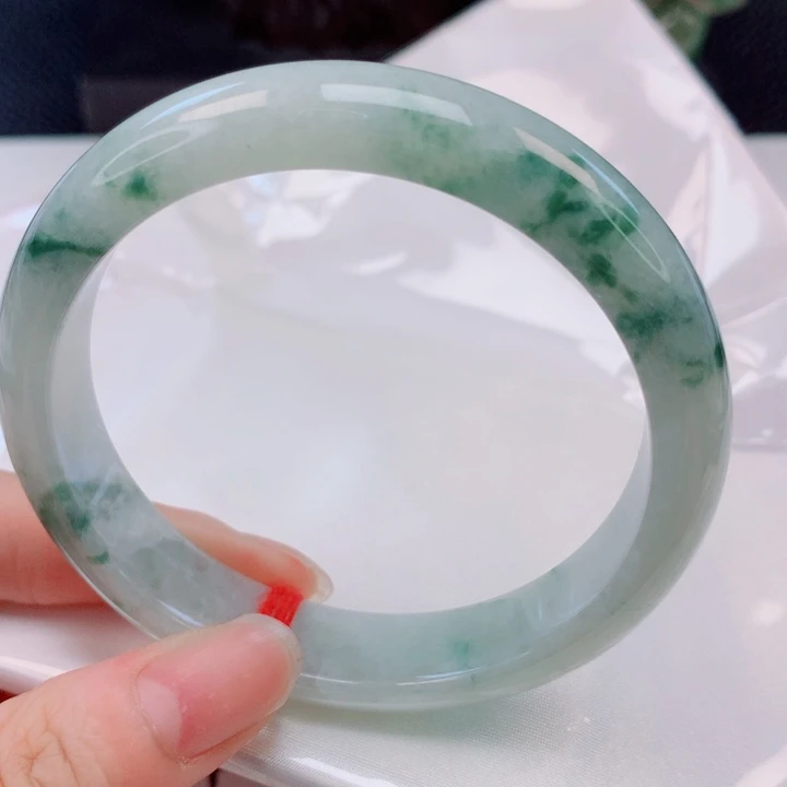 未镶嵌手镯翡翠58圈
