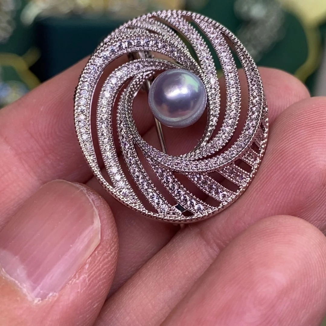 未镶嵌胸饰海水珍珠