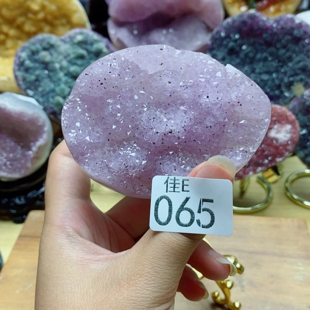 未镶嵌水晶大型摆件（非配饰）