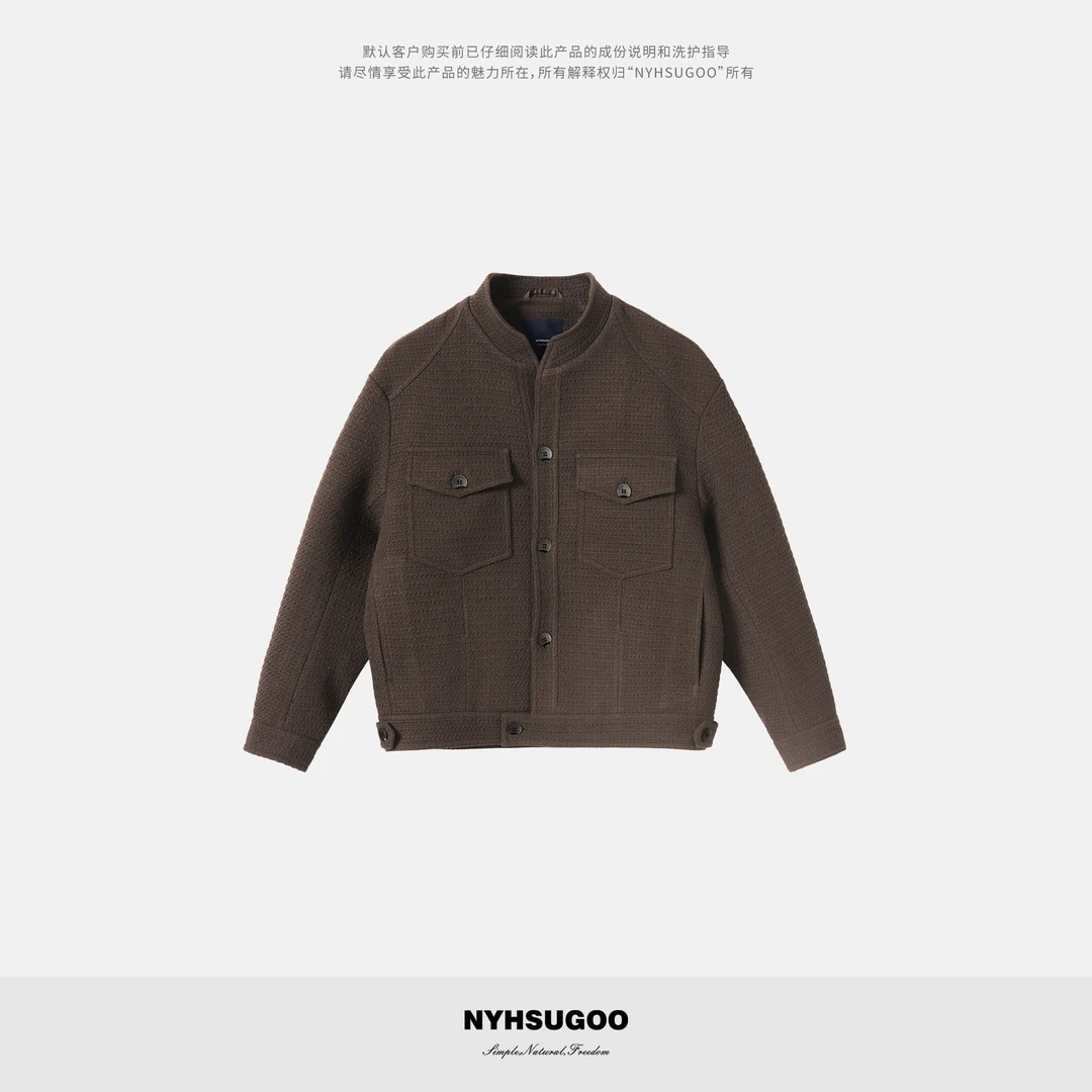 NYHSUGOO/南乙秋冬含绵羊毛面料经典胸贴袋立领夹克3871男士外套