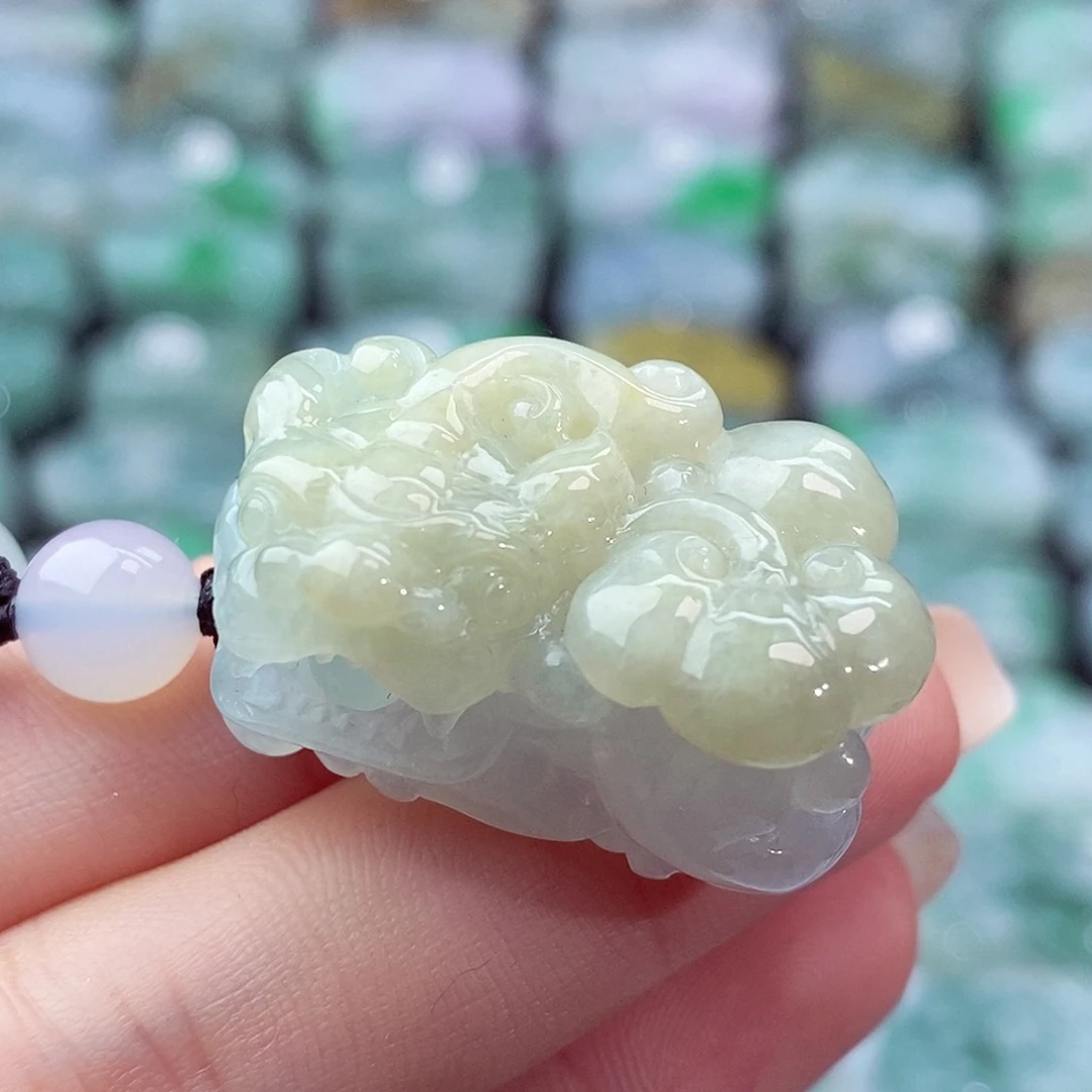 颈饰未镶嵌翡翠天然