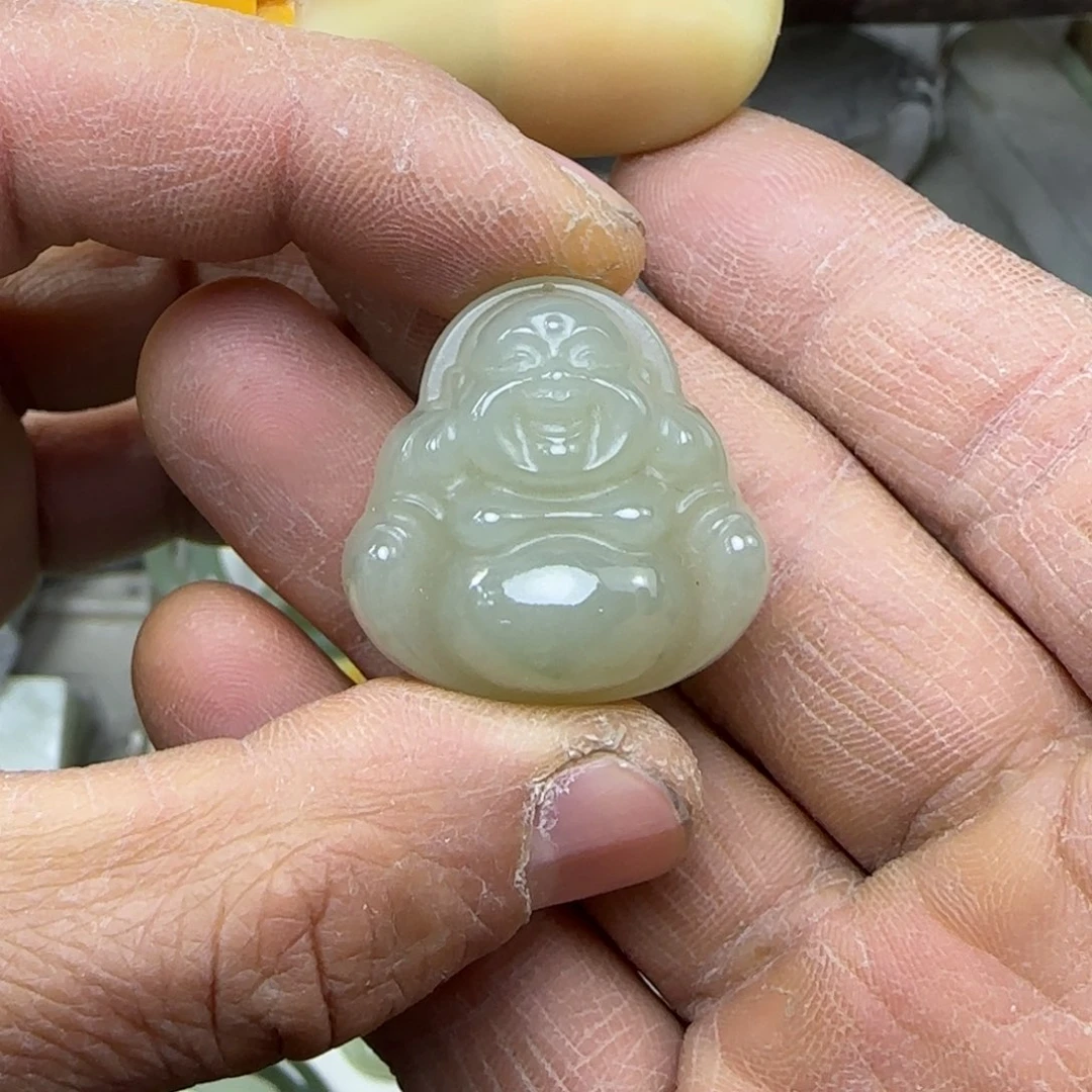 和田玉未镶嵌颈饰30厚